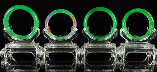 Lots Chinese apple green bangles