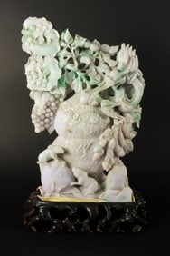 Chinese antique jadeite carving