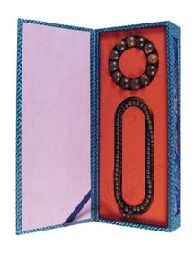 Lots Chinese beaded items