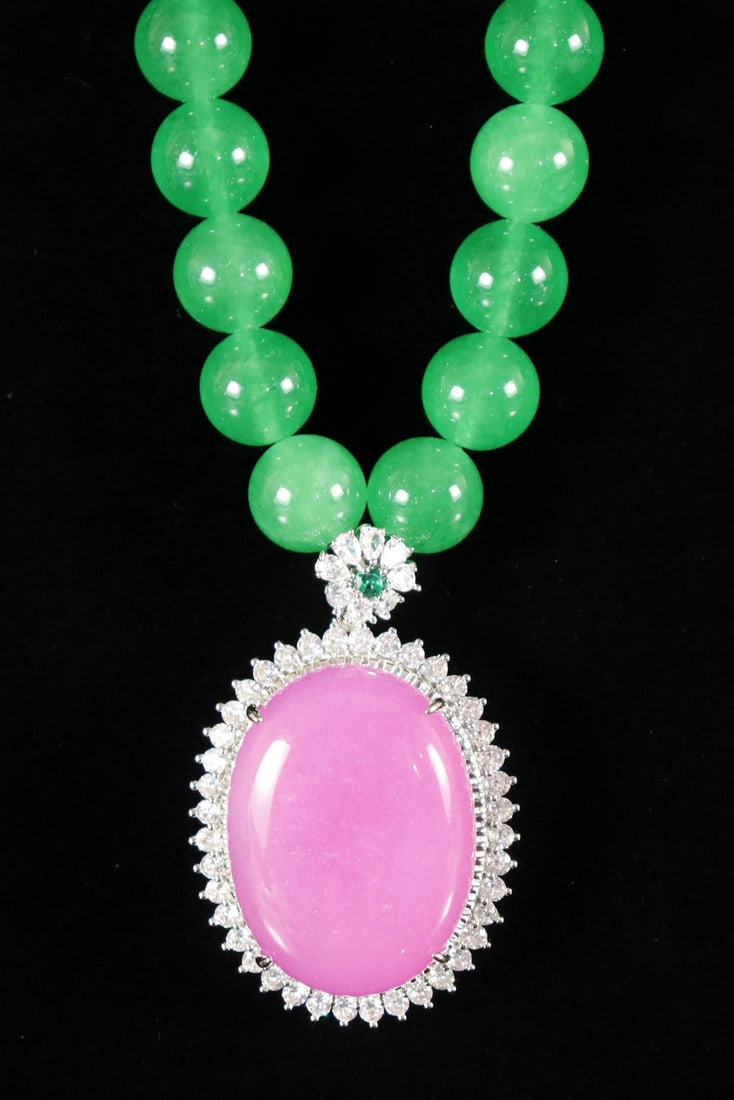 Chinese fine pendant (1 of 6)