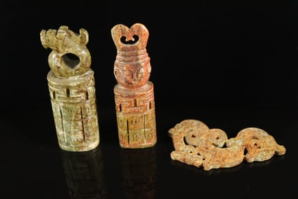 Lots Chinese carvings