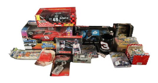 Lots vintage collectibles