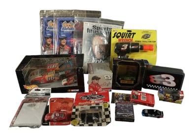Lots vintage collectibles