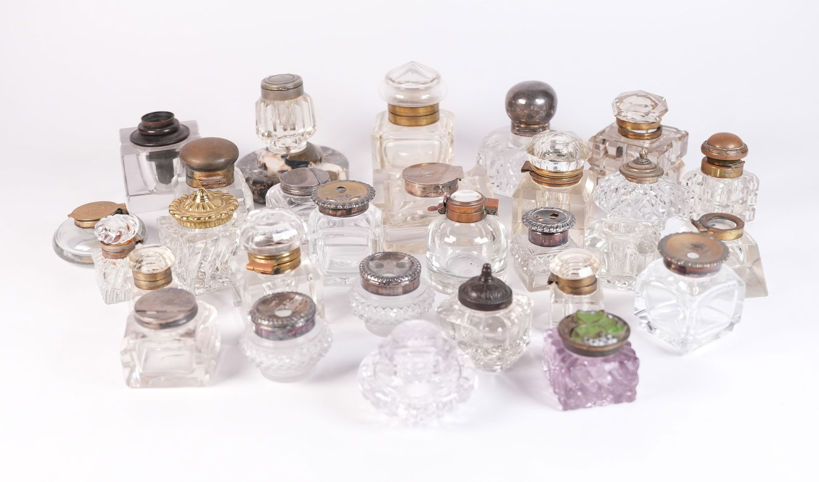 Lots antique inkwell bottles (1 of 11)