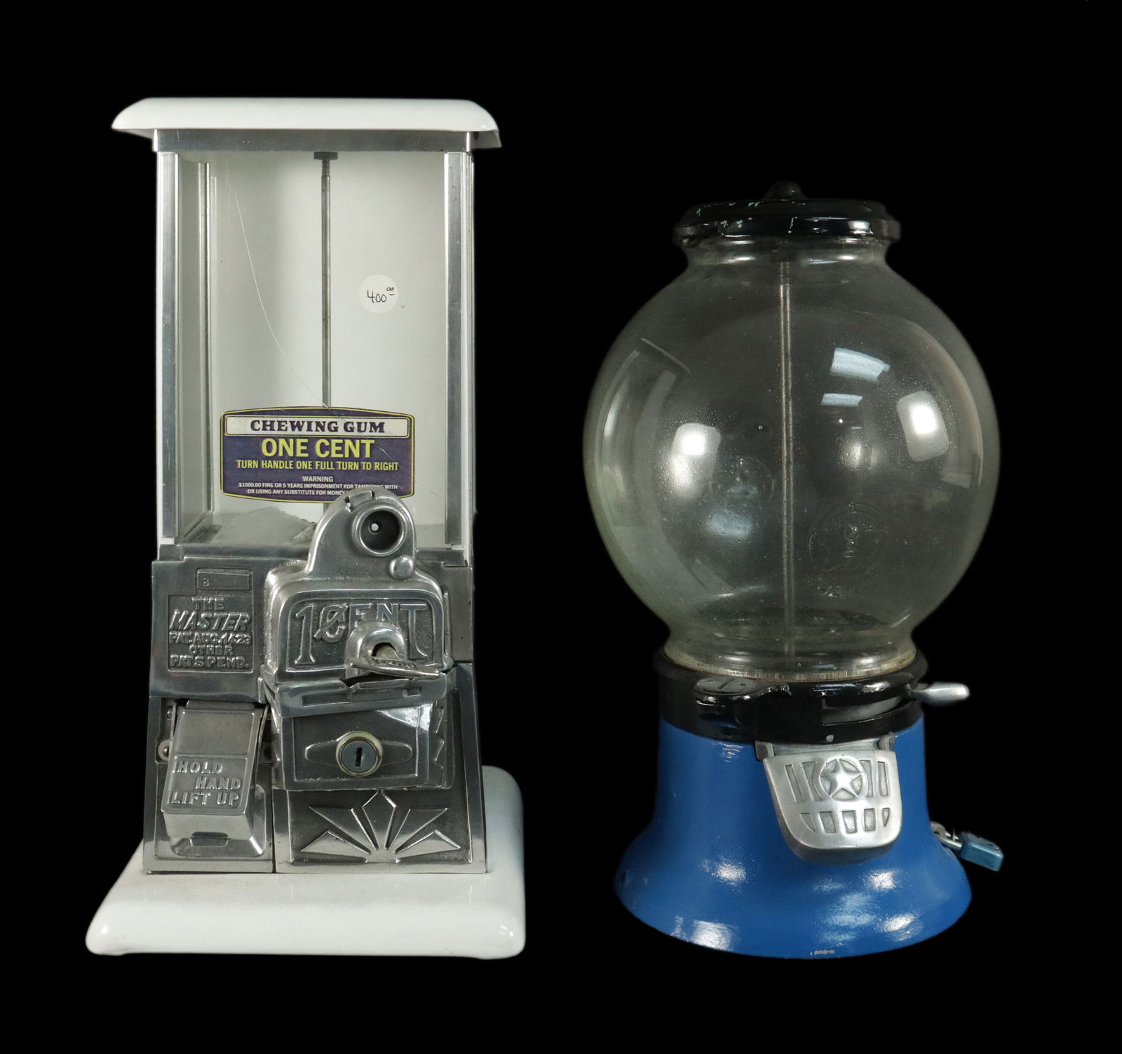 Lots vintage coin machine (1 of 7)