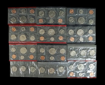 Lots vintage coins