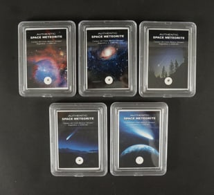 Lots meteorite specimen
