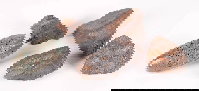 Lots possible meteorites stones: Lots possible meteorites stones, ungraded, all sales are final. No return.