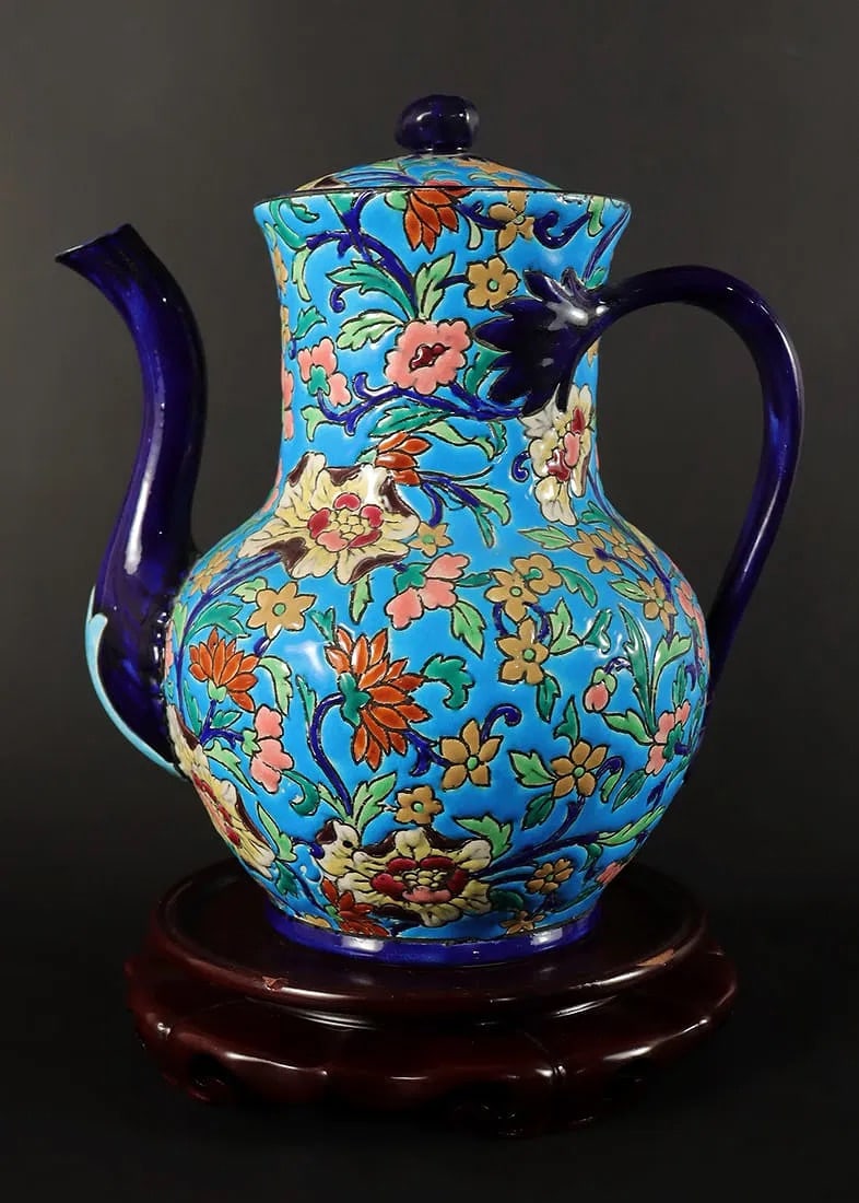 Antique Longwy lidded pot (1 of 7)