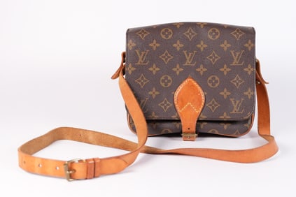 Louis Vuitton monogram shoulder bag