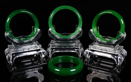 Lots Chinese apple green bangles