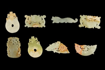 Lots Chinese jade carvings