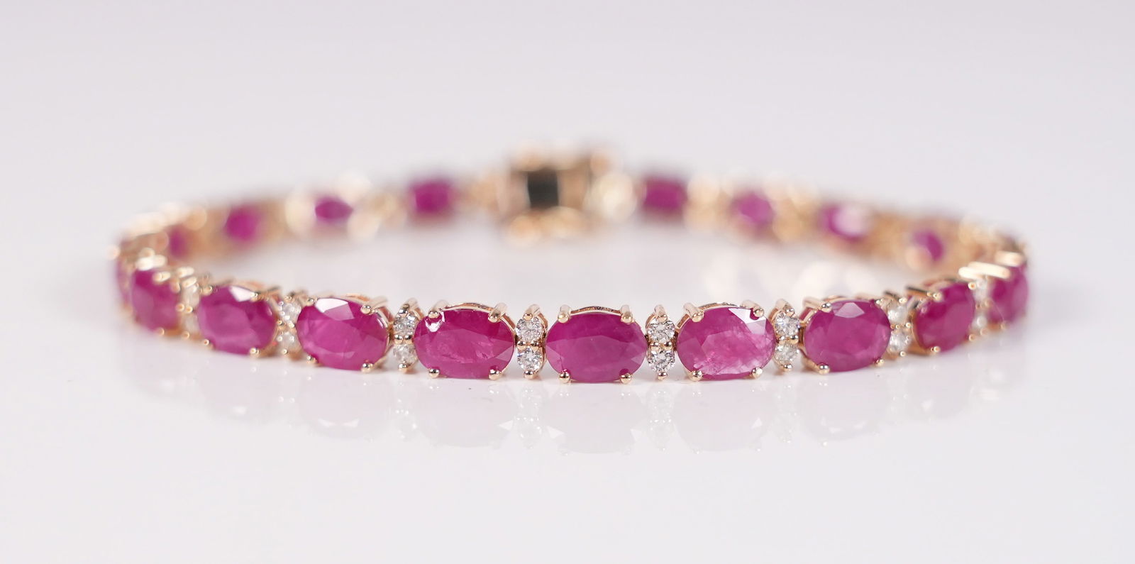 14 kt y/g natural ruby diamond bracelet (1 of 10)