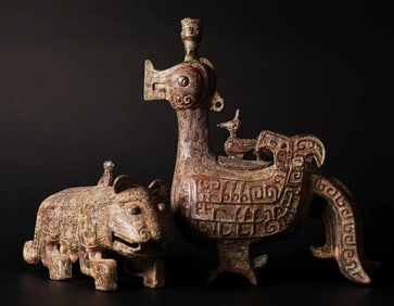 2 Chinese bronze vessels