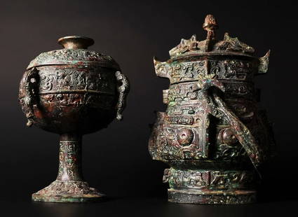 2 Chinese bronze vessels: 2 Chinese fine bronze vessels. Largest H: 8.7" x W: 5.5."