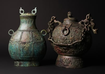 Lots Chinese bronze vessels