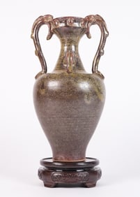 Chinese fine amphora vase