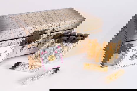Lots gold flakes and coin: Lots gold flakes and coin, ungraded or authenticated. Condition selling it as is. No guarantee the grading of gold flakes. No return.