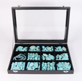 Lots of turquoise pieces