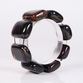A natural amber bracelet 122 grams