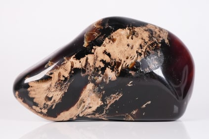 A large natural amber boulder 631 grams
