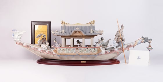 Lladro Kitakami cruise fine figurine