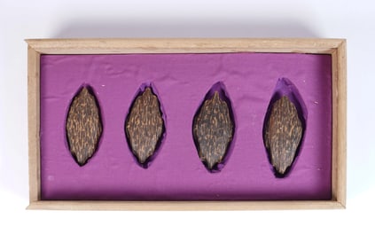 Lots Chinese scented wood