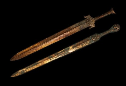 Lots Chinese bronze swords