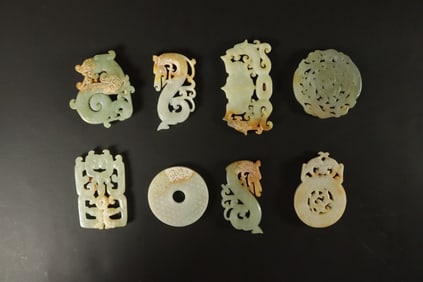 Lots Chinese jade carvings