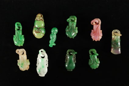 Lots Chinese carvings
