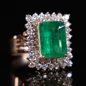 14 kt rose gold emerald diamond ring