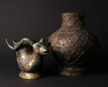 Lots Chinese bronze vessel