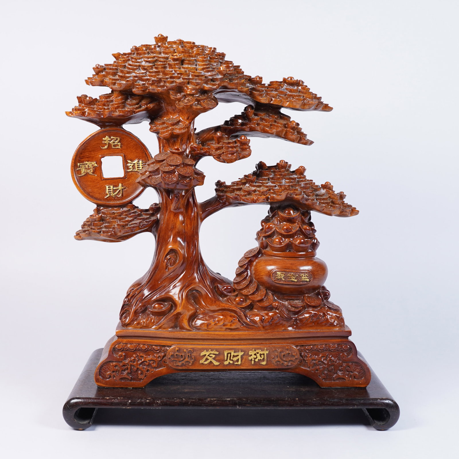 Chinese fine heavy tree: Chinese fine heavy tree. H: 14.5" x W: 11.1."