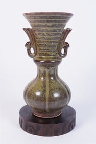 Chinese unusual vase