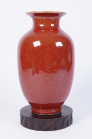 Chinese fine red vase
