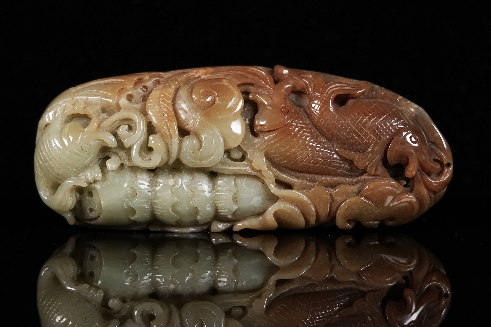 Chinese large fine carving (1 of 7)