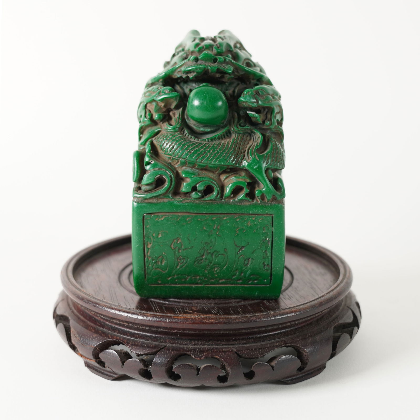 Chinese carved heavy seal (1 of 8)