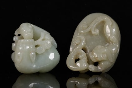 2 Chinese antique jade