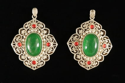Lots Chinese fine pendants