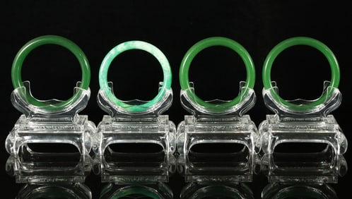 Lots Chinese apple green bangles