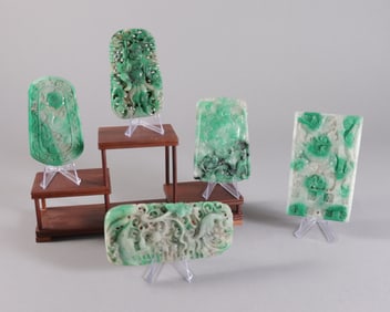 Lots Chinese carvings