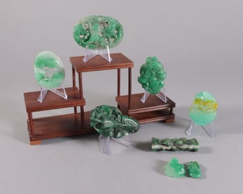 Lots Chinese carvings