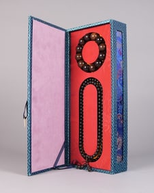 Lots Chinese beaded items