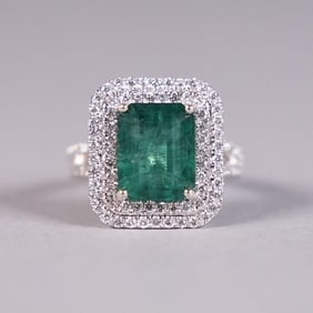 Platinum natural emerald diamond ring GIA