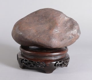 A large possible meteorite ungraded