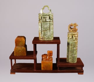 Lots Chinese carvings