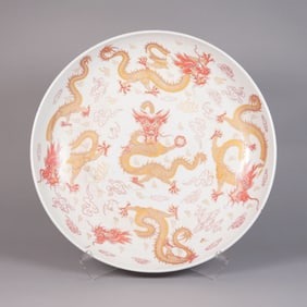 Chinese fine dragon charger