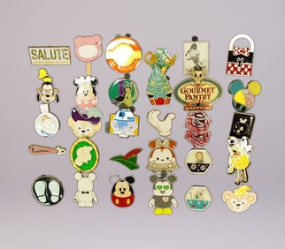 Lots vintage Disney pins