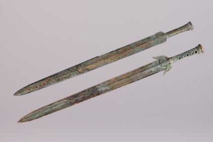 Lots Chinese bronze swords