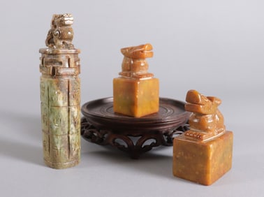 Lots Chinese fine carvings